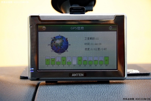 坚固的金属机身 ANTEN神行路宝GPS评测 
