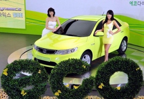 8月韩国上市 起亚Forte推出混合动力车型 