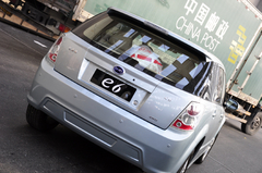未来趋势 比亚迪电动车E6亮相广州车展