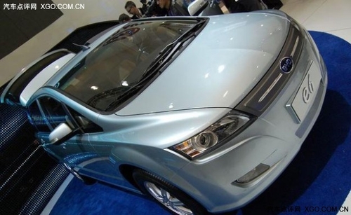 年底在美国上市 比亚迪E6北美车展亮相