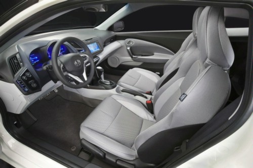 日内瓦车展发布 欧版CR-Z今年夏季上市