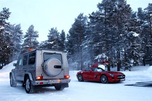 ŷ ѩԼ2011SLS AMG