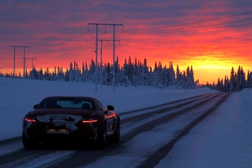 ŷ ѩԼ2011SLS AMG