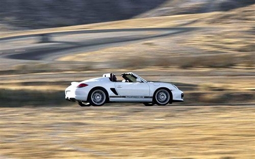 ˮ Tesla RoadsterսʱBoxster