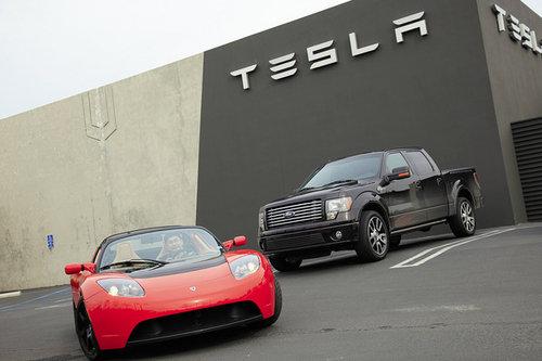 δ֮· Tesla Roadster˸F-150