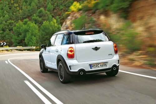 ⳱ ԼMINI Countryman