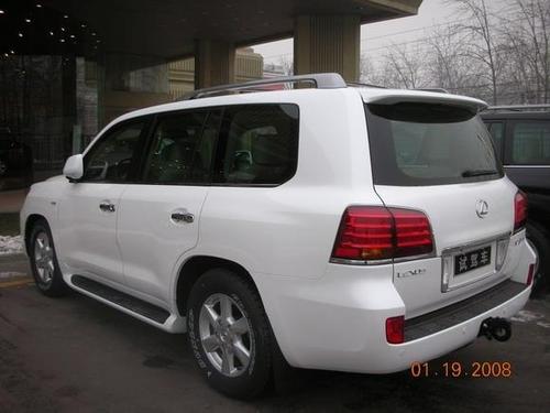 雷克萨斯顶级豪华SUV LX570在北京上市 