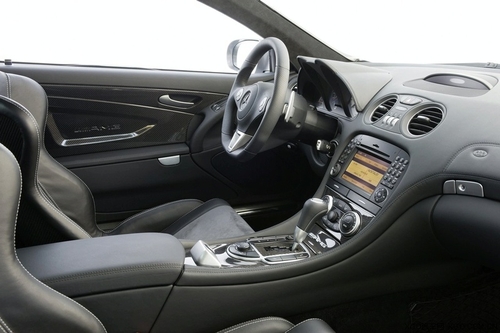 年底巴黎发布 奔驰SL65 AMG黑色版图赏 