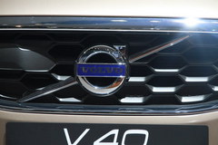 2012广州车展 沃尔沃V40跨界版登台亮相