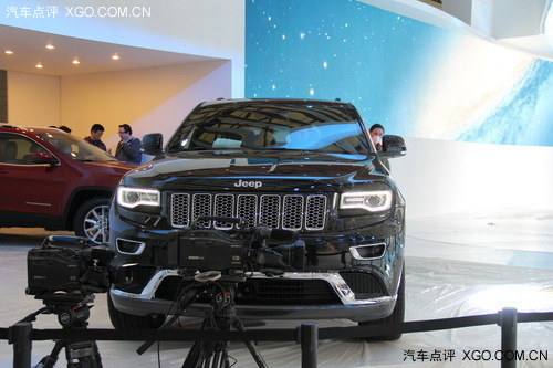 2013Ϻ܇չ̽^ Jeep´Z