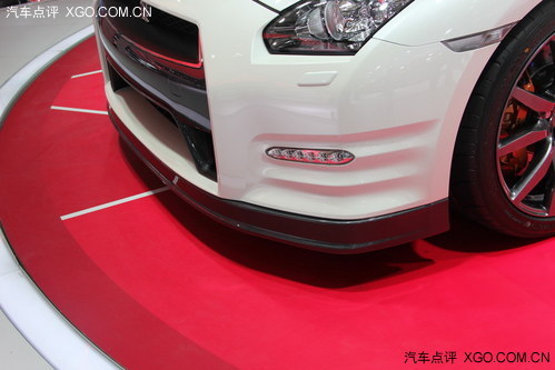 售150.5/153万 2014款日产GT-R车展上市