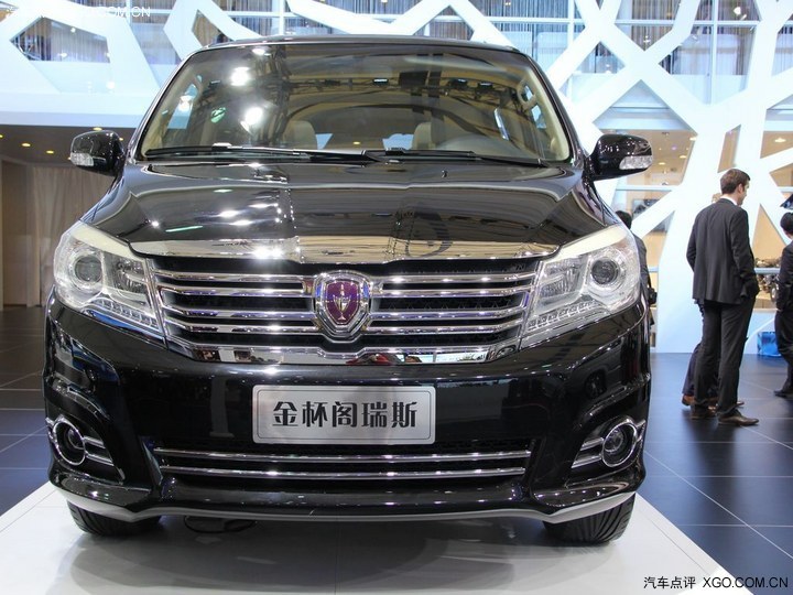 金杯阁瑞斯7座内饰 阁瑞斯房车 11座阁瑞斯座椅照片高清图片