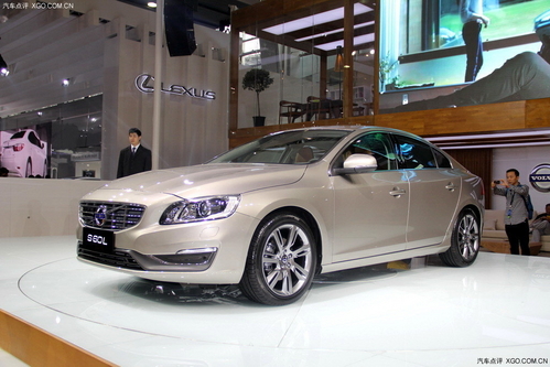 2013广州车展 沃尔沃S60L正式登场亮相
