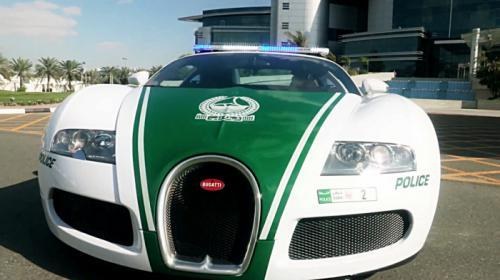 史上最牛警车！布加迪加盟迪拜警察局