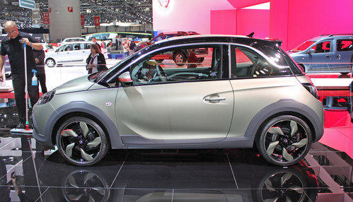 2014Ճ܇չ WAdam Rocksʽl
