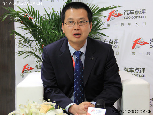 2014北京车展 访比亚迪总经理助理杨昭