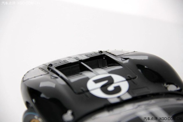 点评君的收藏夹 福特GT40 MKII车模实拍