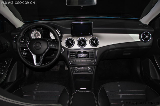 奔驰GLA正式上市 售价28.98-39.8万元