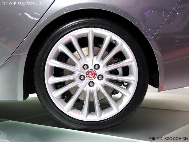 2014V܇չ ݱȫXEװl