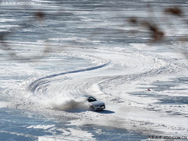 享受冬季驾驶激情 体验奥迪冰雪驾控汇