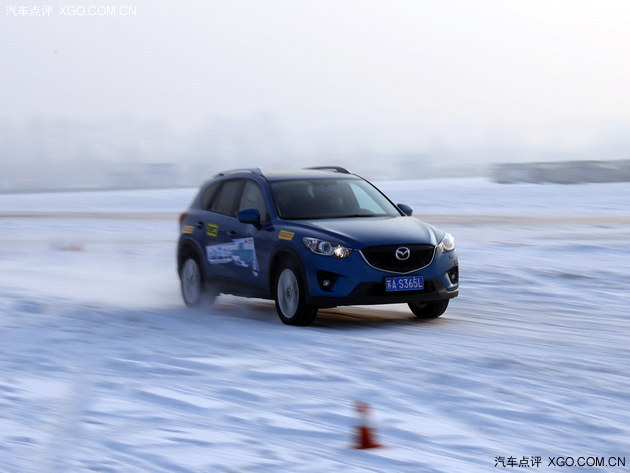 玩转失控的乐趣 马自达CX-5冰雪试驾