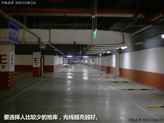 教你如何利用车内空间给媳妇拍私房