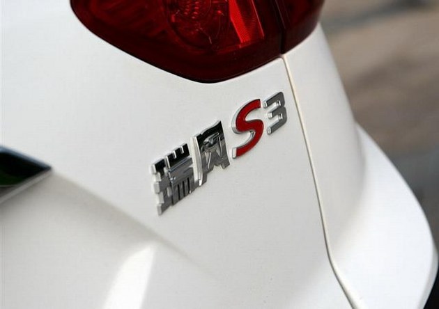 长安CS35对比瑞风S3 10万自主小型SUV