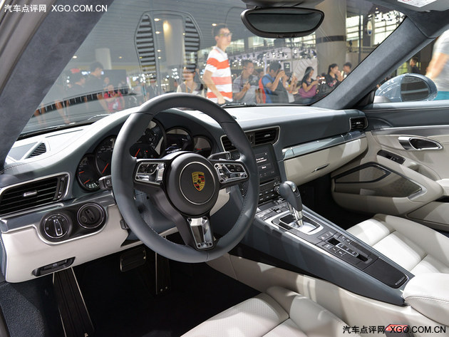 2015广州车展 保时捷新款911国内首发
