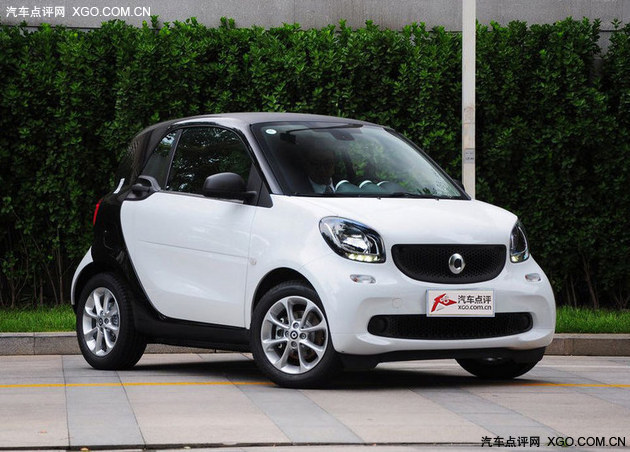 smart fortwo³ 15.6-17.6Ԫ