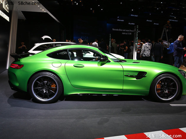 2016巴黎车展 奔驰AMG GT R正式亮相