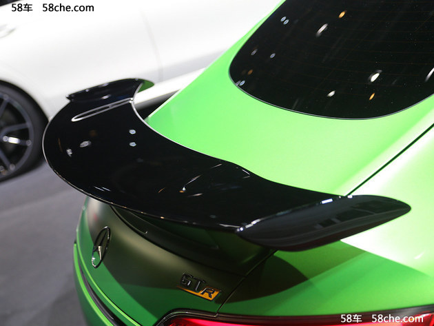 2016巴黎车展 奔驰AMG GT R正式亮相