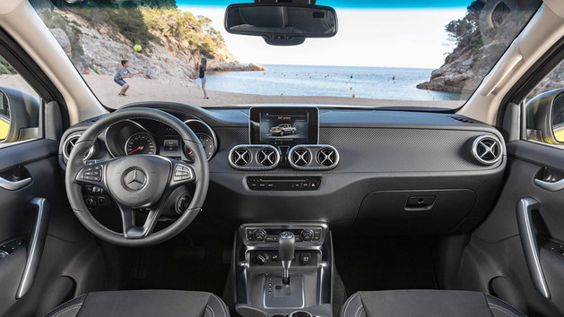 奔驰X级皮卡正式发布 11月率先海外销售