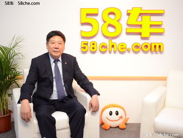 2017广州车展 专访庞大汽贸集团庞庆华