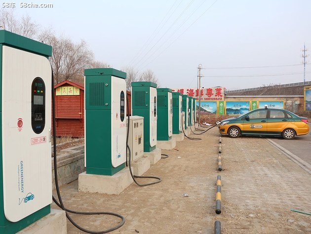 北京取消政府定价 充电服务费或将调整
