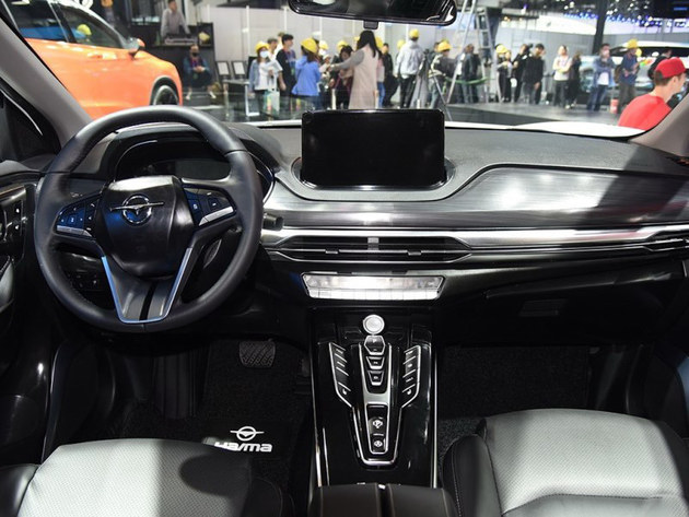 2018北京车展 海马E5纯电动SUV正式发布
