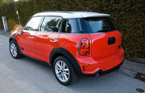 Ԥ MINI Countryman·