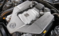 奢侈的豪华运动派 试2011款奔驰S63 AMG