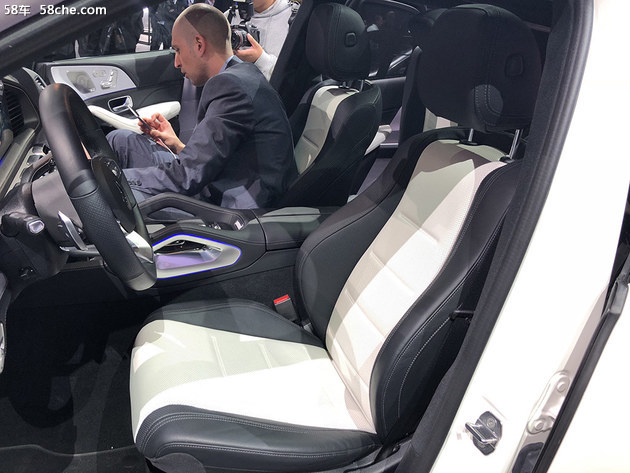2018巴黎车展 全新一代奔驰GLE首发