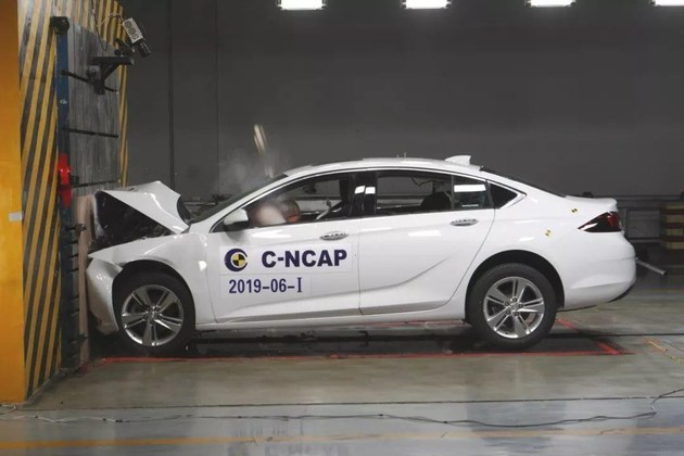 君威荣膺2019首批C-NCAP五星安全评定