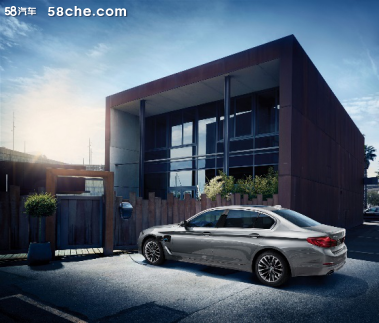 BMW 5系插电式混合动力  里程升级版