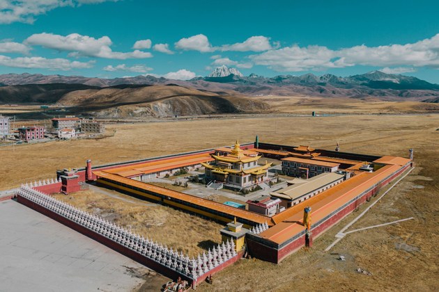 自驾锐界朝圣追星 探寻川西世外桃源