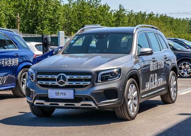 奔驰B级欢迎到店垂询 售价23.98万元起