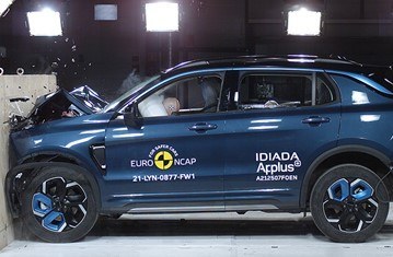 中国品牌闪耀欧洲 领克01荣膺Euro NCAP最高五星安全评级
