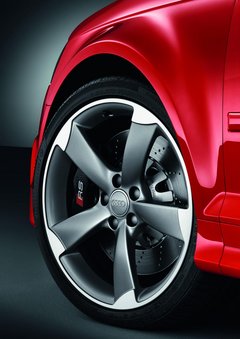 海外售33.15万 奥迪RS3 Sportback发布