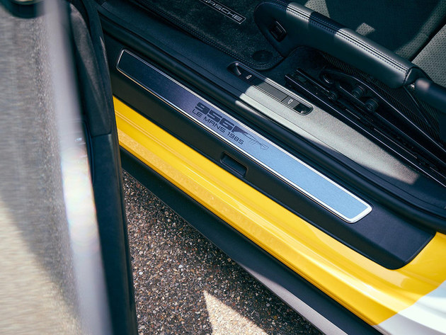 保时捷911 GT3特别涂装版 F1车手定制