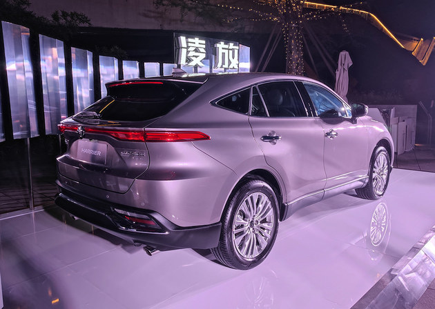 一汽丰田凌放正式下线 将于广州车展正式上市