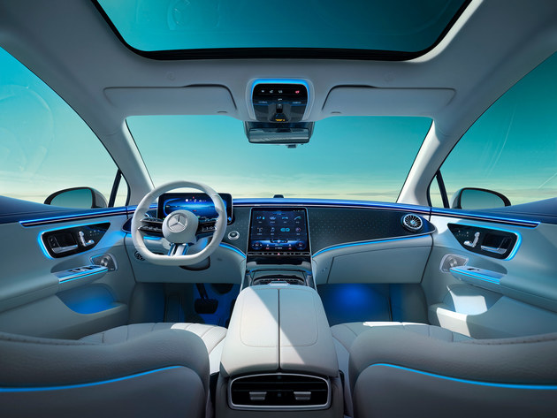 奔驰EQE预售53万起 首款国产EVA纯电车型