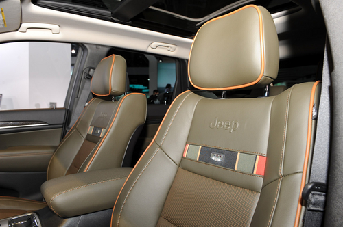 售35715美元起 大切诺基推70周年纪念版