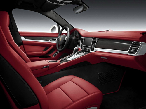 限量66台 保时捷推中东特别版Panamera