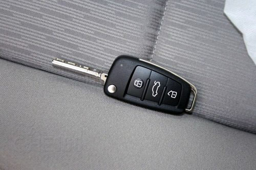 解密轿车智能钥匙 “无钥匙进入”也安全